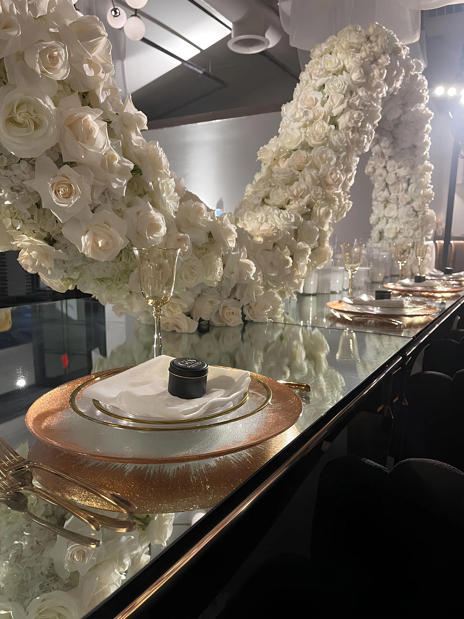 Floral Elegance by Dolce Fiore Image Floral Elegance by Dolce Fiore Image