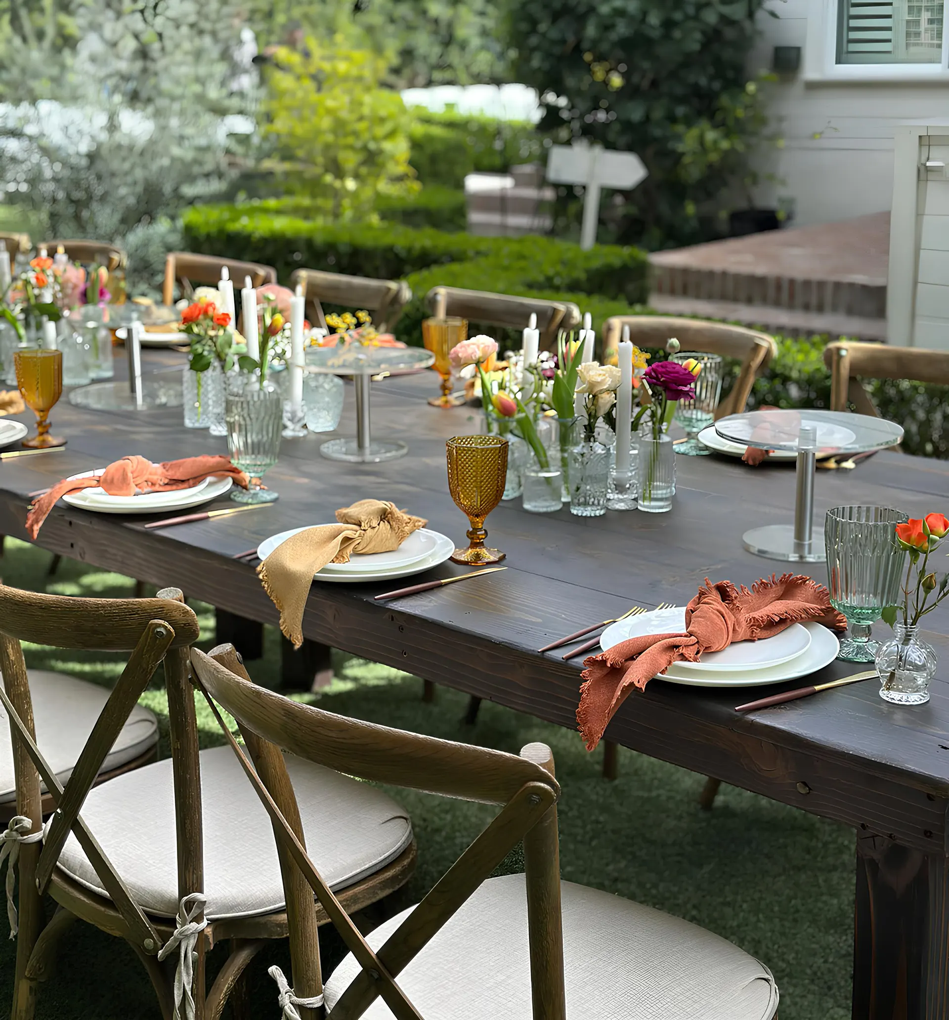 Enchanting Atmosphere at Lombardi House Image Enchanting Atmosphere at Lombardi House Image